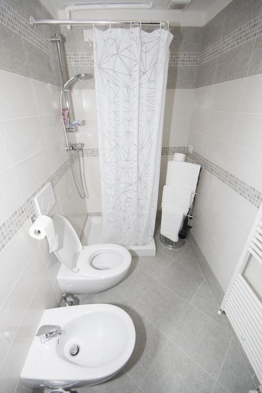 Apartamento La Casa Di Tina Colonnella Habitación foto