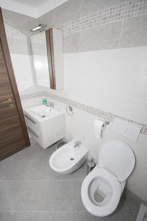 Apartamento La Casa Di Tina Colonnella Habitación foto